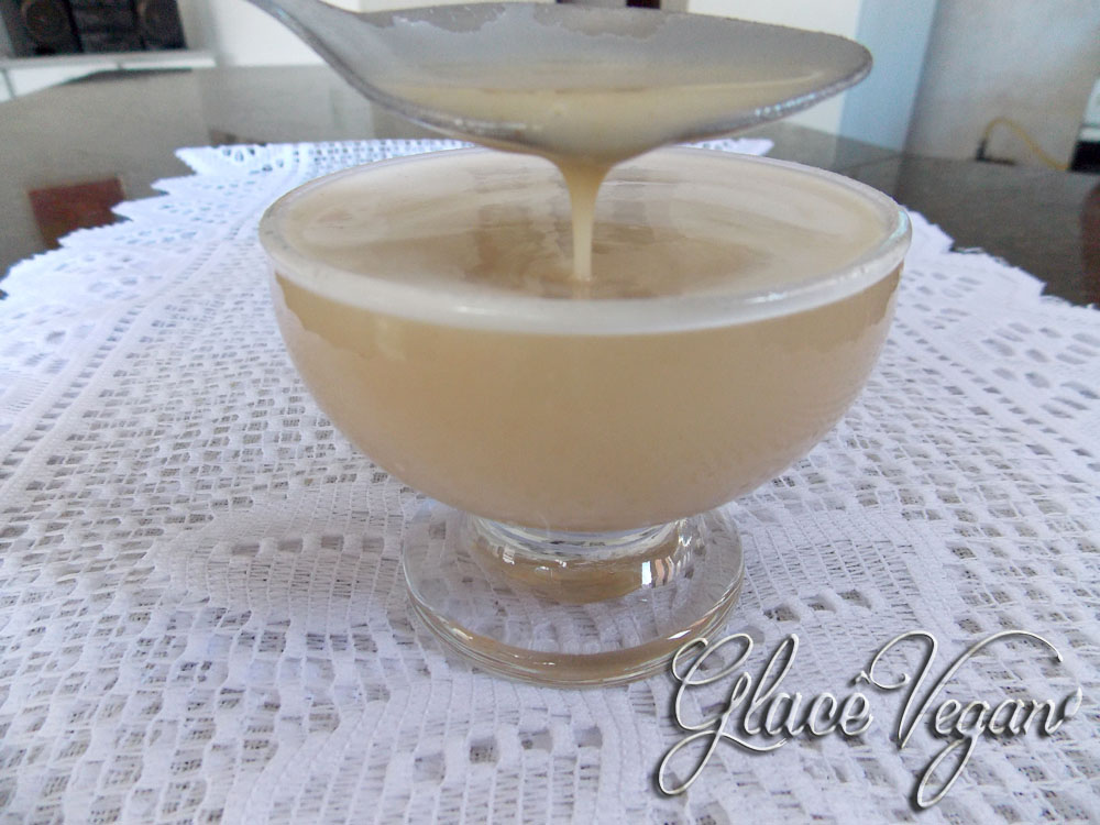 Receita de Leite Condensado de Amêndoas Vegano Delicioso