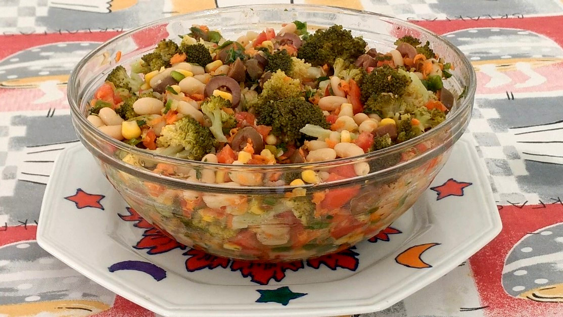 Salada de Feijao Branco Pronta