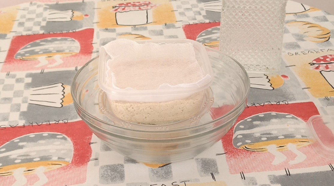 TOFU COLOCANDO PANHINHO KATIAVEGANA