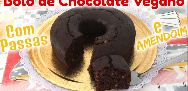 Bolo de Chocolate Vegano com Passas e Amendoim Delicioso Fofinho e Sem Lactose