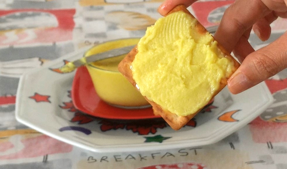 MANTEIGA VEGANA BRILHO COM LEITE DE AMENDOIM CREAM CRAKER