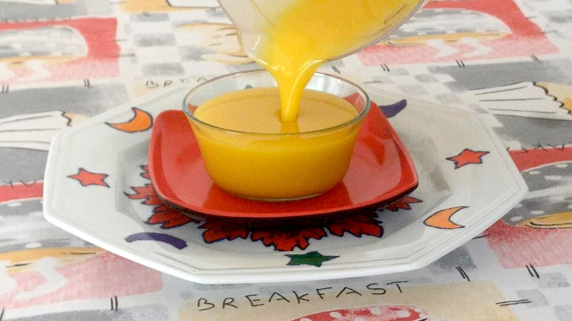 MANTEIGA VEGANA DESPEJANDO BRILHO NORMAL NA VASILHA KATIA VEGANA